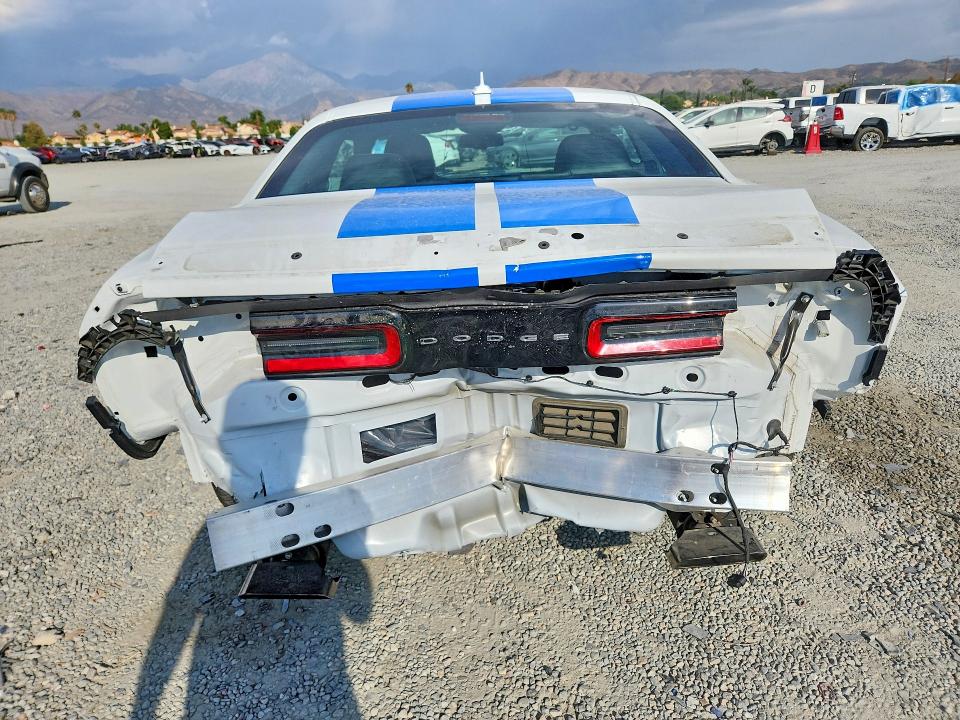 صورة رقم 6 من المزاد - 2023 DODGE CHALLENGER مع VIN 2C3CDZC98PH525589