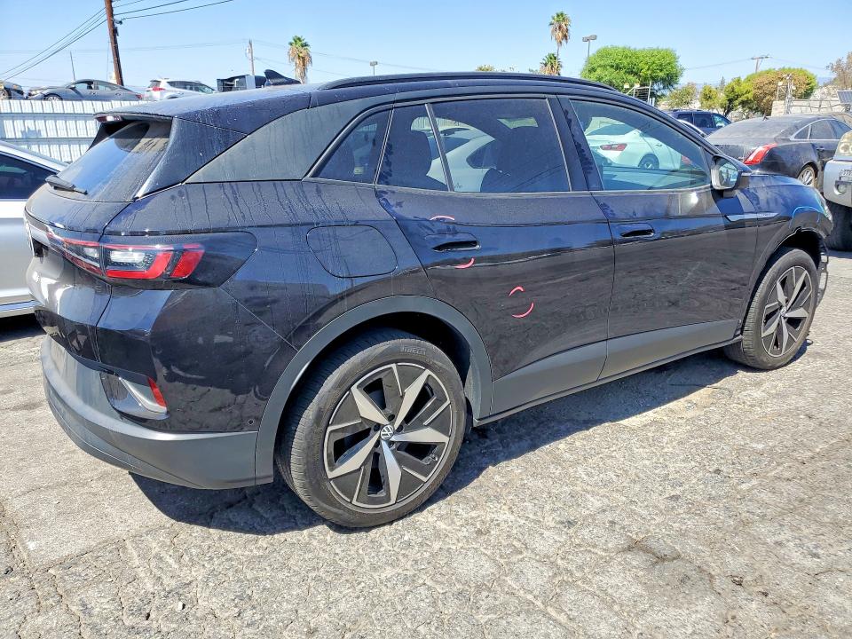 Photo 3 from auction – 2023 VOLKSWAGEN ID.4 with VIN 1V2WNPE85PC034848