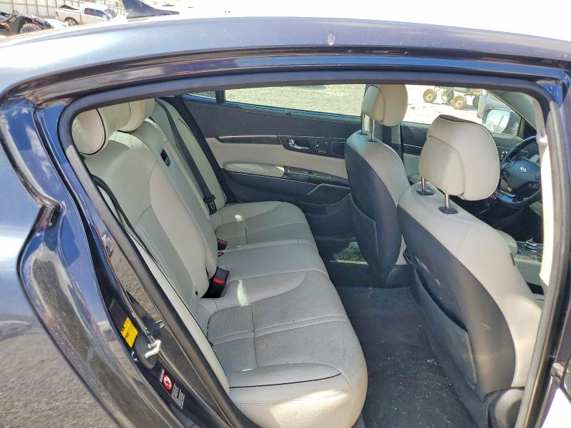 Photo 10 from auction – 2015 KIA K900 with VIN KNALW4D40F6017593