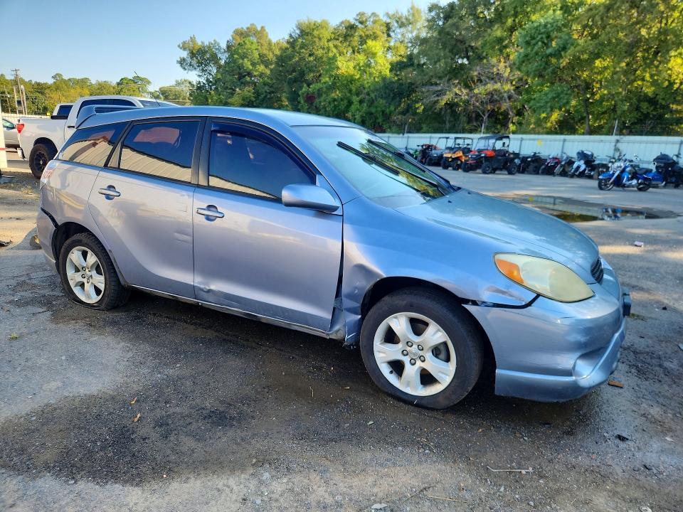 Photo 4 from auction – 2005 TOYOTA MATRIX with VIN 2T1KR32E55C551868