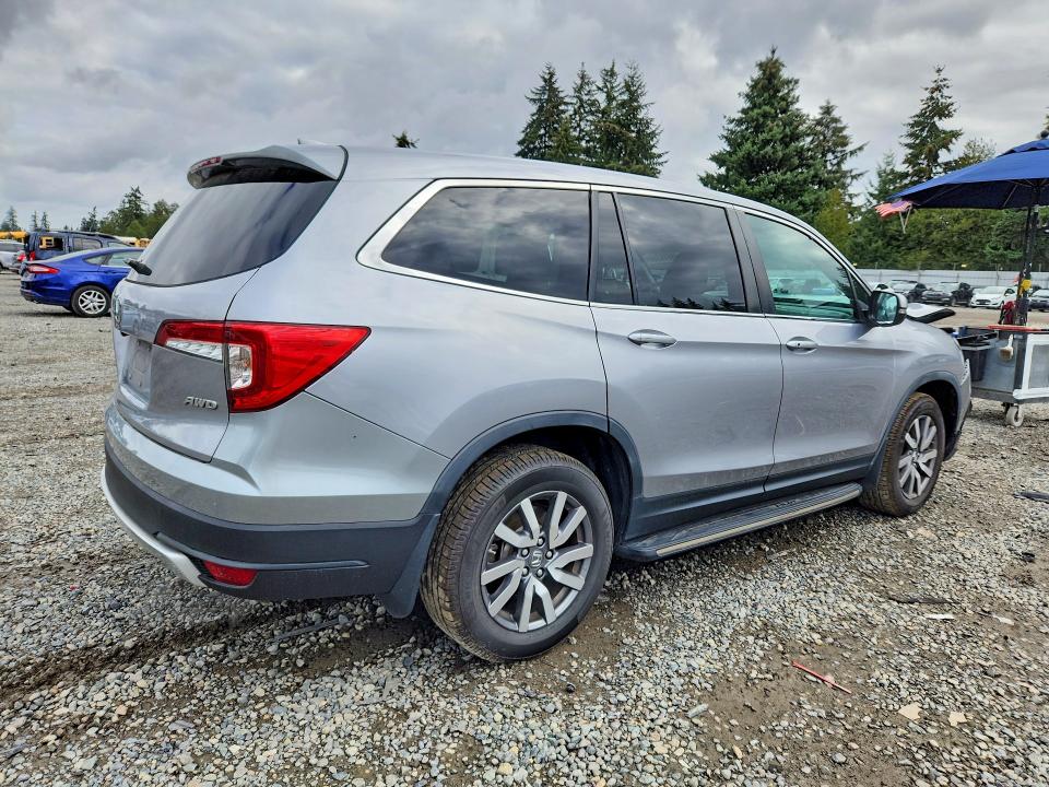 Photo 3 from auction – 2020 HONDA PILOT with VIN 5FNYF6H5XLB058675