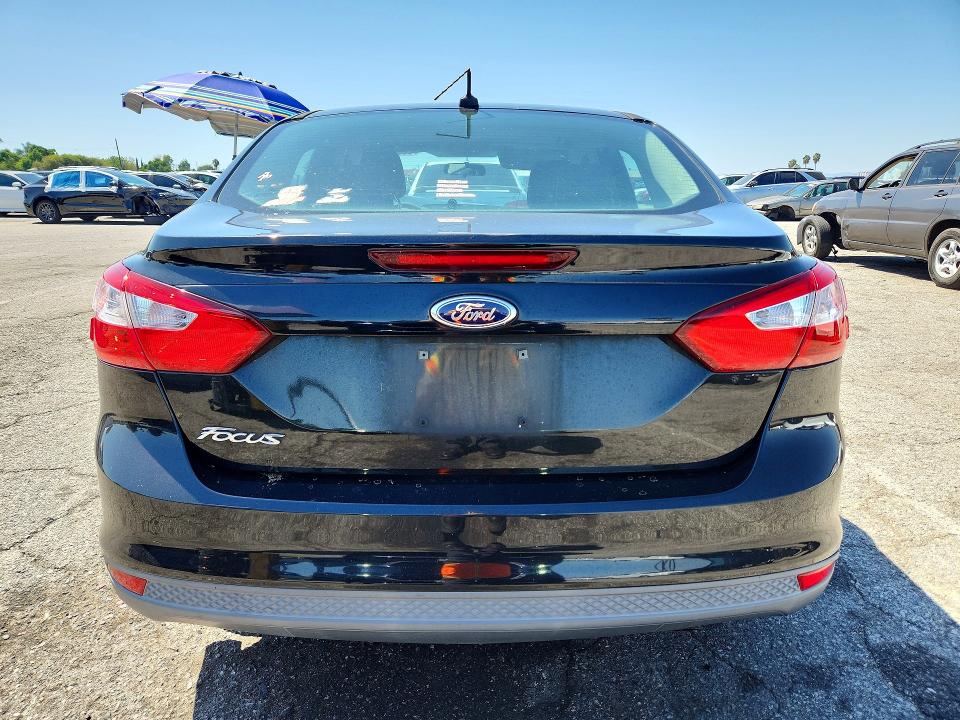 Photo 6 from auction – 2014 FORD FOCUS with VIN 1FADP3E24EL432126