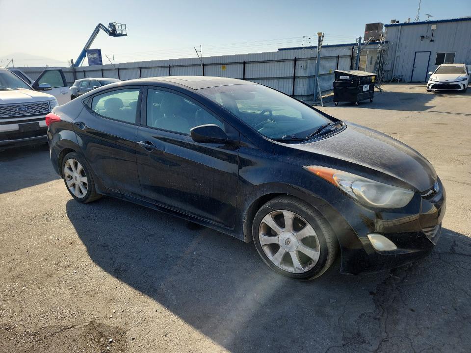 Photo 4 from auction – 2012 HYUNDAI ELANTRA with VIN 5NPDH4AE5CH099580