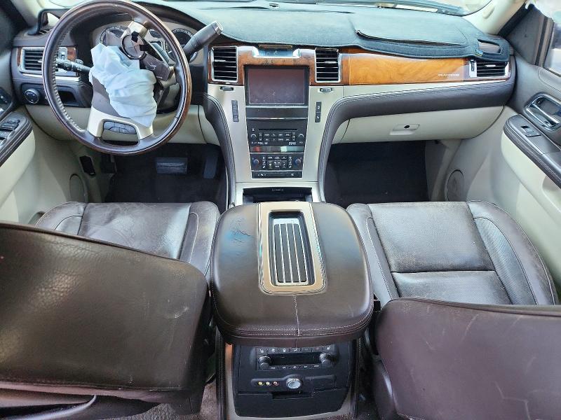 صورة رقم 8 من المزاد - 2014 CADILLAC ESCALADE مع VIN 1GYS4DEF1ER223906