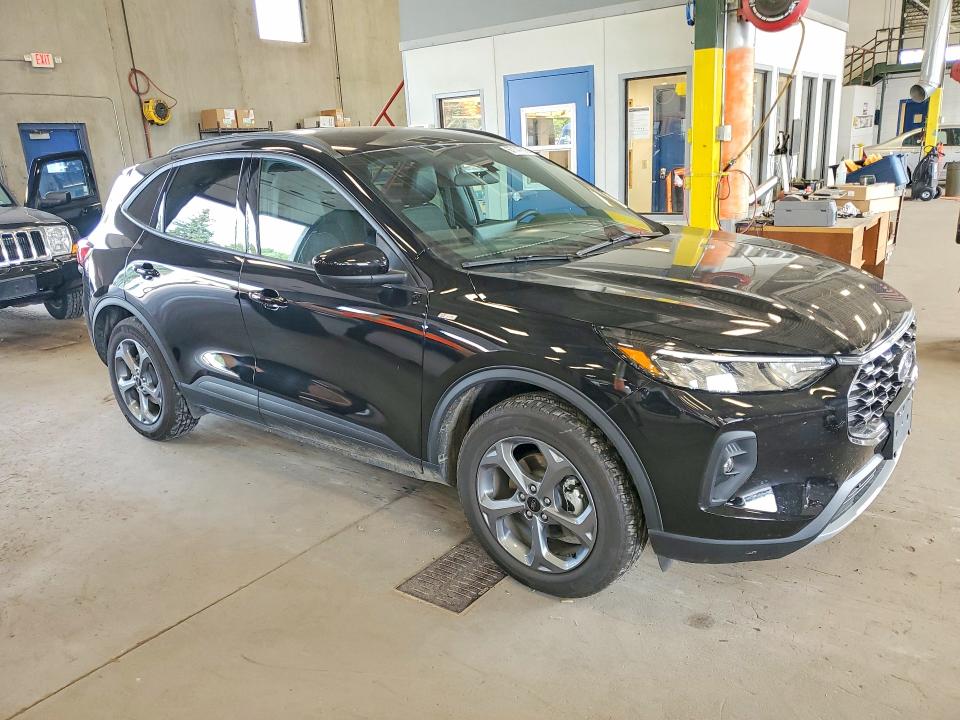 Photo 4 from auction – 2026 FORD ESCAPE with VIN 1FMCU9NZ6TUA03488