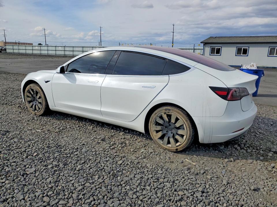 Photo 2 from auction – 2018 TESLA MODEL 3 with VIN 5YJ3E1EA1JF017169