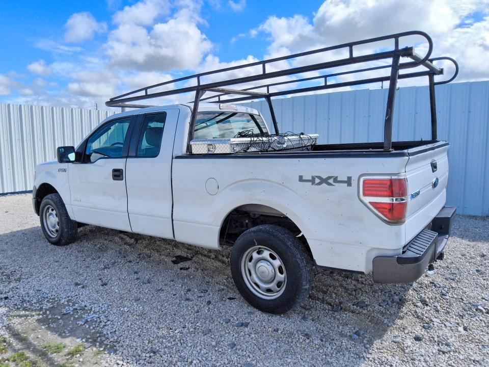 Zdjęcie 2 z aukcji – 2012 FORD F150 z VIN 1FTFX1ET1CFC17122
