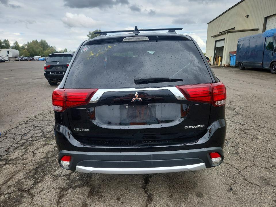 Photo 6 from auction – 2017 MITSUBISHI OUTLANDER with VIN JA4AD2A36HZ017593