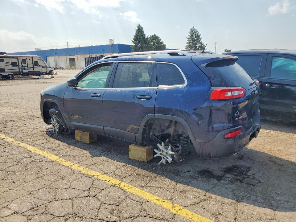 Photo 2 from auction – 2014 JEEP CHEROKEE with VIN 1C4PJMCS7EW184048