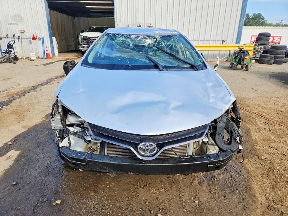 Photo 5 from auction – 2016 TOYOTA COROLLA with VIN 5YFBURHE2GP426029