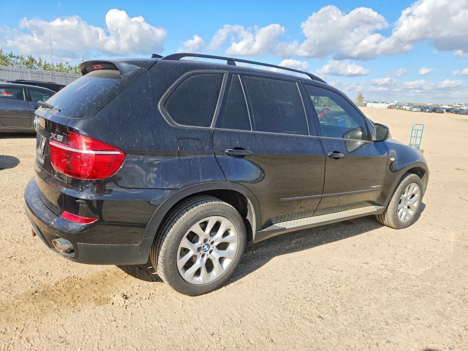 Zdjęcie 3 z aukcji – 2013 BMW X5 z VIN 5UXZW0C52D0B94082