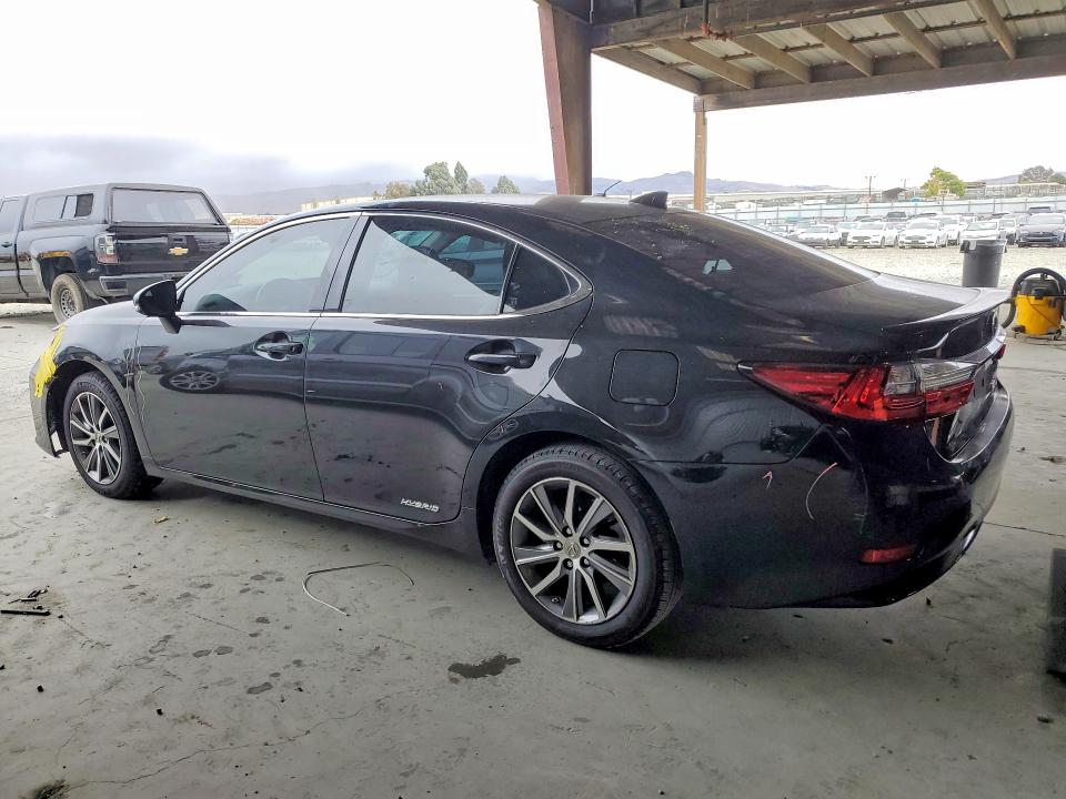 Photo 2 from auction – 2016 LEXUS ES with VIN JTHBW1GG6G2116333