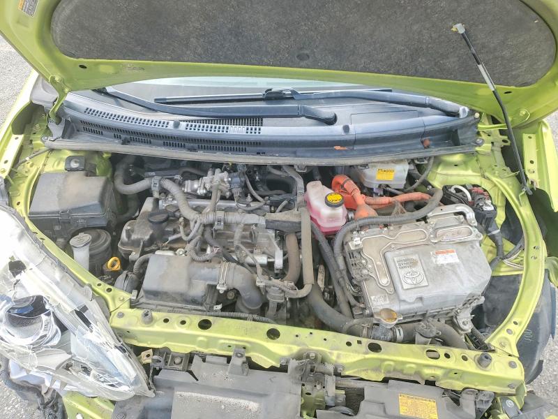 Photo 11 from auction – 2015 TOYOTA PRIUS C with VIN JTDKDTB39F1091732