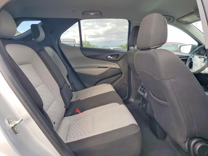 Photo 11 from auction – 2019 CHEVROLET EQUINOX with VIN 3GNAXHEV3KS535801