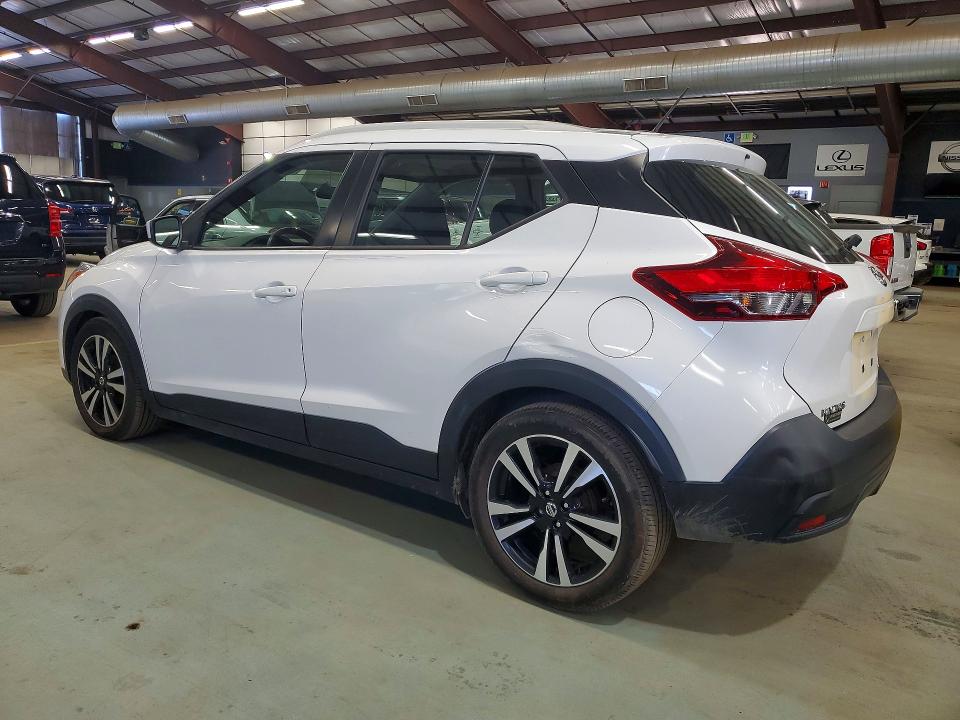 Photo 2 from auction – 2019 NISSAN KICKS with VIN 3N1CP5CU2KL477543