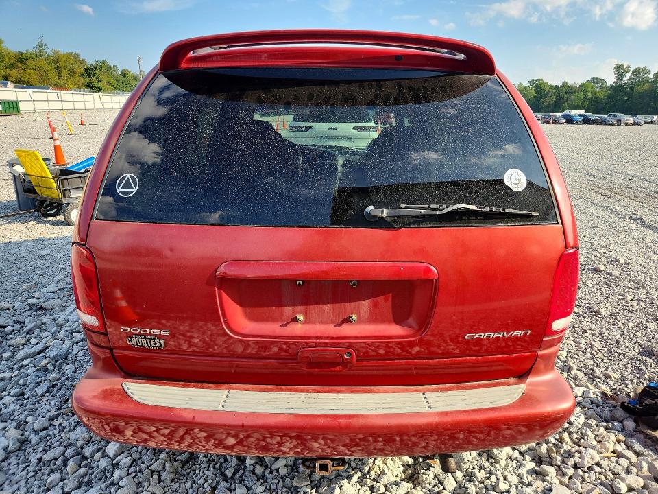 Photo 6 from auction – 2000 DODGE CARAVAN with VIN 2B4GP45G9YR655179