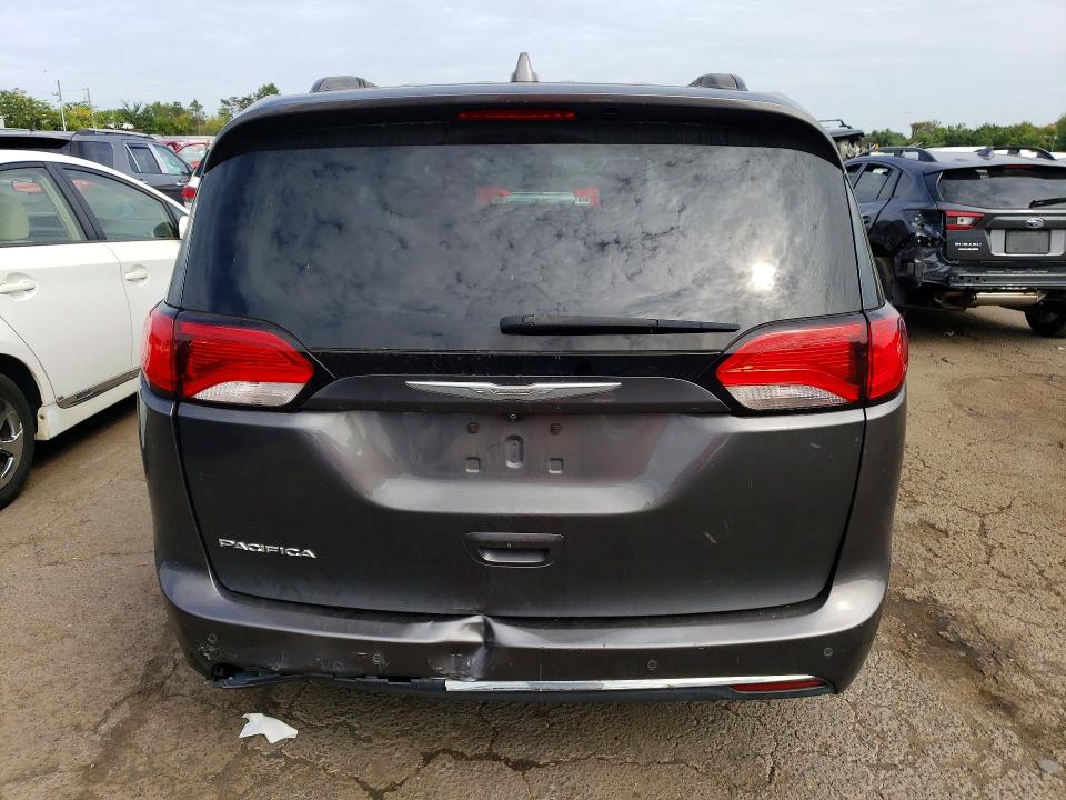 Photo 6 from auction – 2017 CHRYSLER PACIFICA with VIN 2C4RC1BG7HR524150