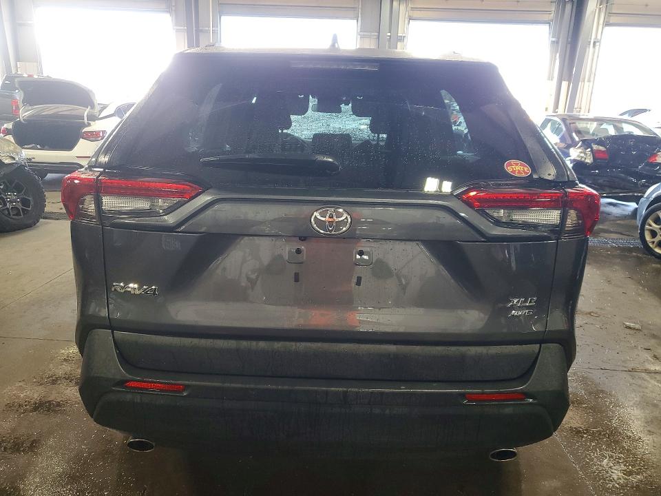 Photo 6 from auction – 2024 TOYOTA RAV4 with VIN 2T3P1RFV8RC473738