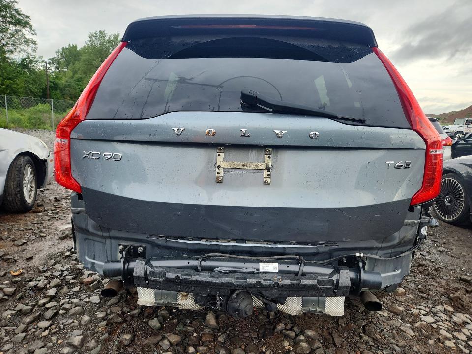 Photo 6 from auction – 2018 VOLVO XC90 with VIN YV4A22PK0J1208177