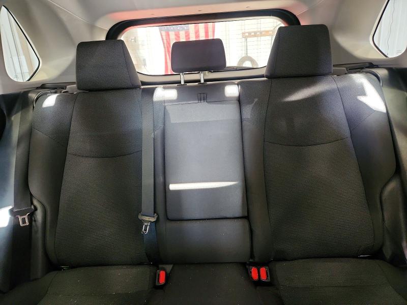 Photo 10 from auction – 2019 TOYOTA RAV4 with VIN 2T3K1RFV4KW051979