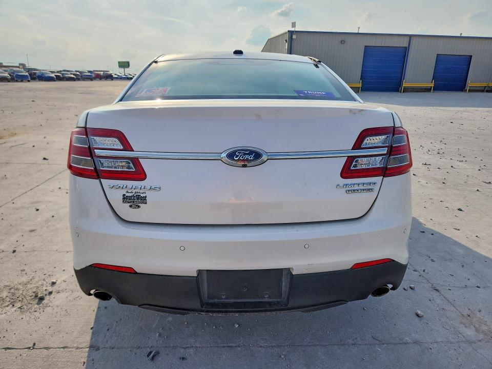 Снимка 6 от търг – 2018 FORD TAURUS с VIN 1FAHP2F86JG101095