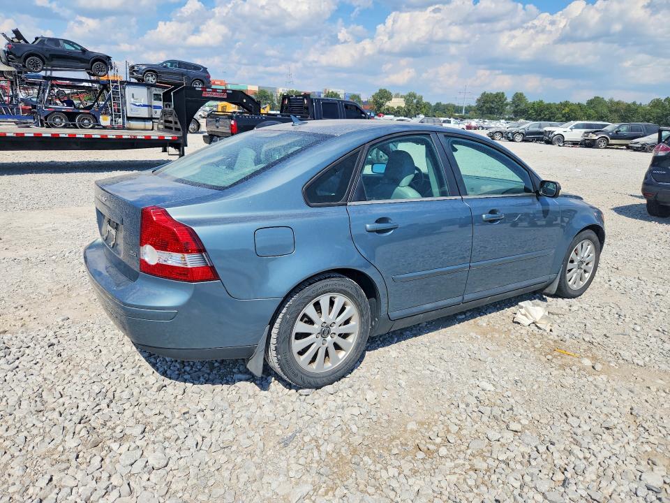 Photo 3 from auction – 2004 VOLVO S40 with VIN YV1MS382142026727