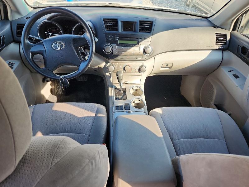 Photo 8 from auction – 2012 TOYOTA HIGHLANDER with VIN 5TDZA3EH8CS018140