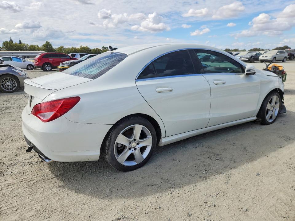 Photo 3 from auction – 2015 MERCEDES-BENZ CLA with VIN WDDSJ4EB9FN218737