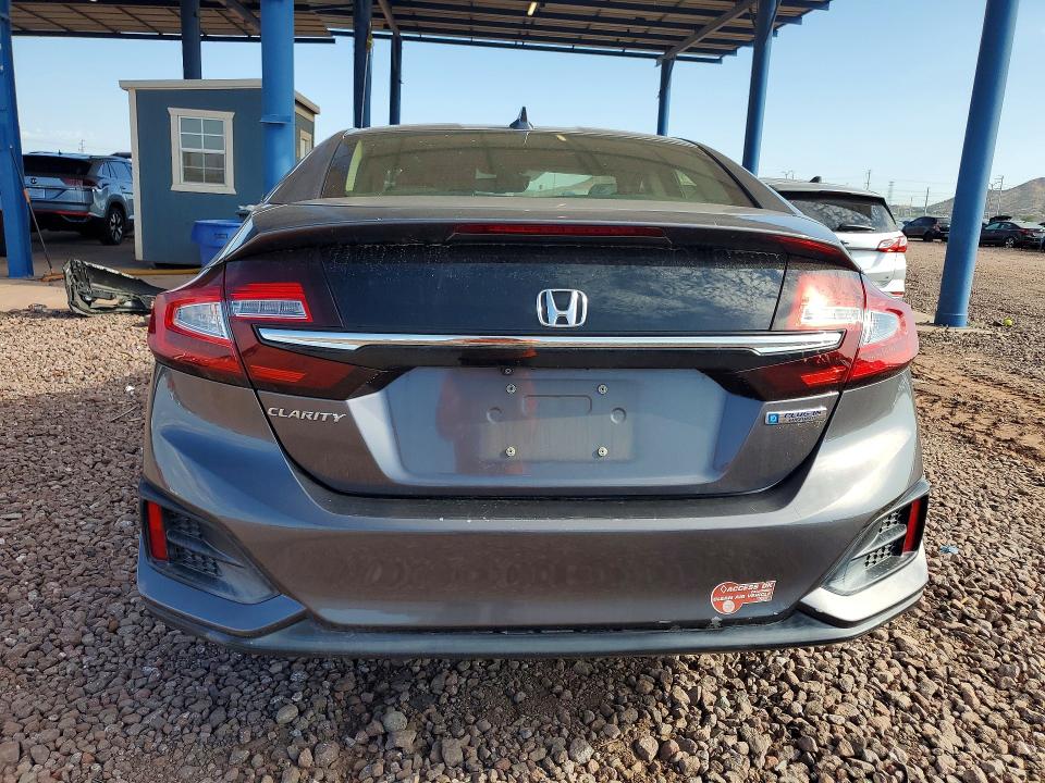 Photo 6 from auction – 2018 HONDA CLARITY with VIN JHMZC5F11JC009221