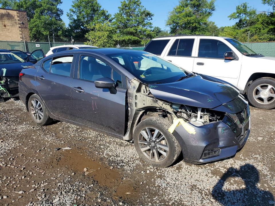 Photo 4 from auction – 2021 NISSAN VERSA with VIN 3N1CN8EV6ML805563