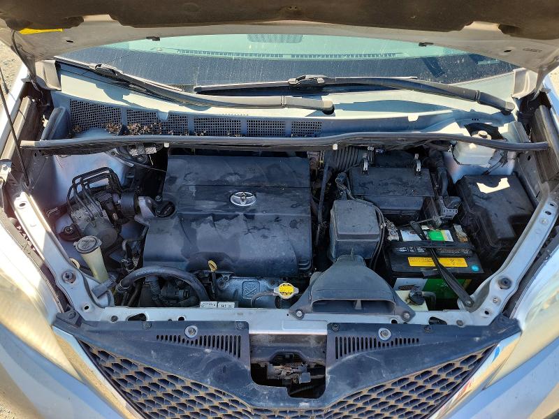 Photo 12 from auction – 2013 TOYOTA SIENNA with VIN 5TDXK3DC4DS368568