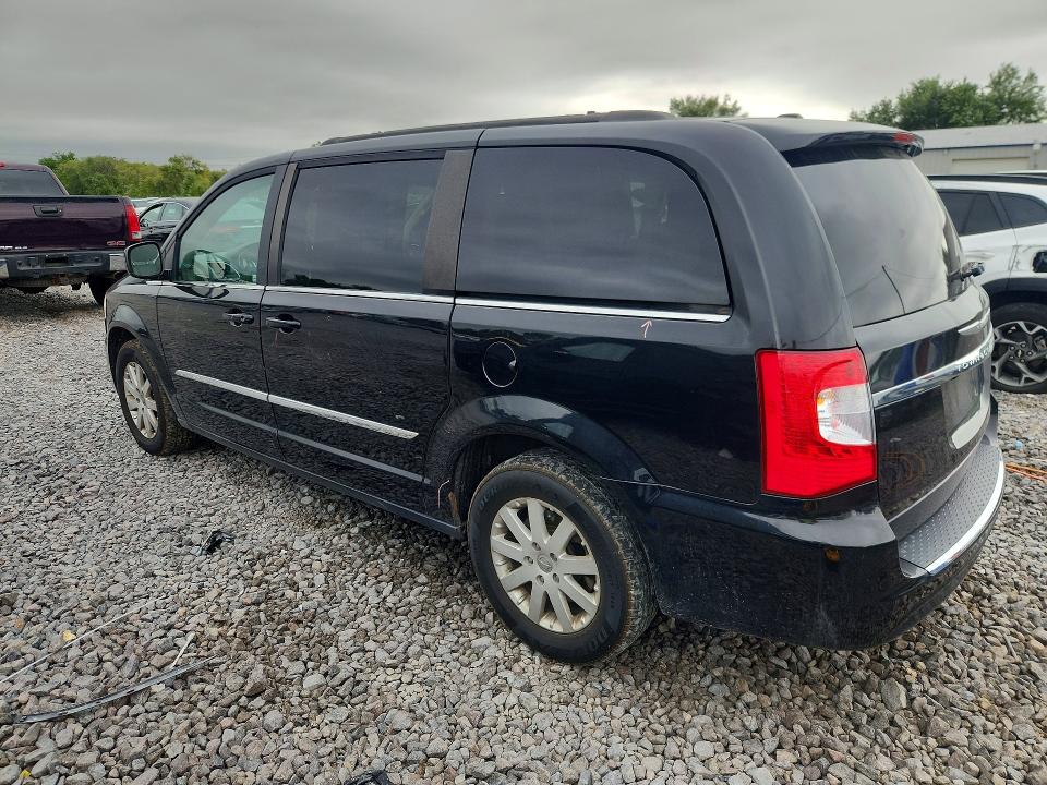 Снимка 2 от търг – 2015 CHRYSLER TOWN & COUNTRY с VIN 2C4RC1BG4FR520957