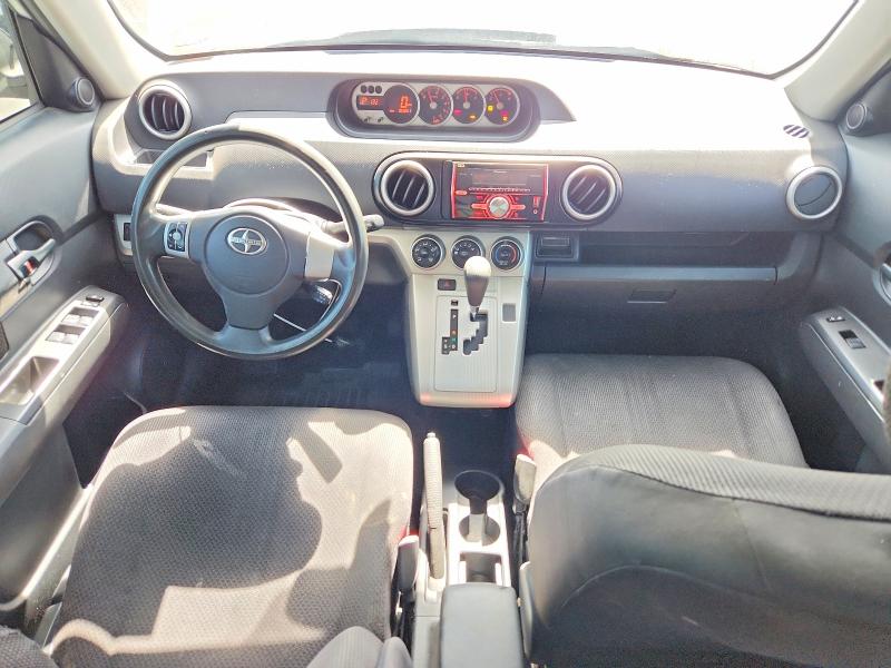 Foto 8 de la subasta – 2010 SCION XB con VIN JTLZE4FEXA1115403