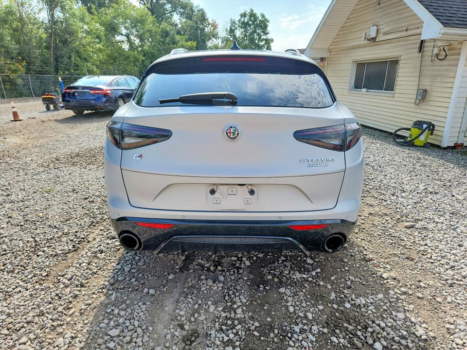 Снимка 6 от търг – 2024 ALFA ROMEO STELVIO с VIN ZASPAKBN6R7D76939