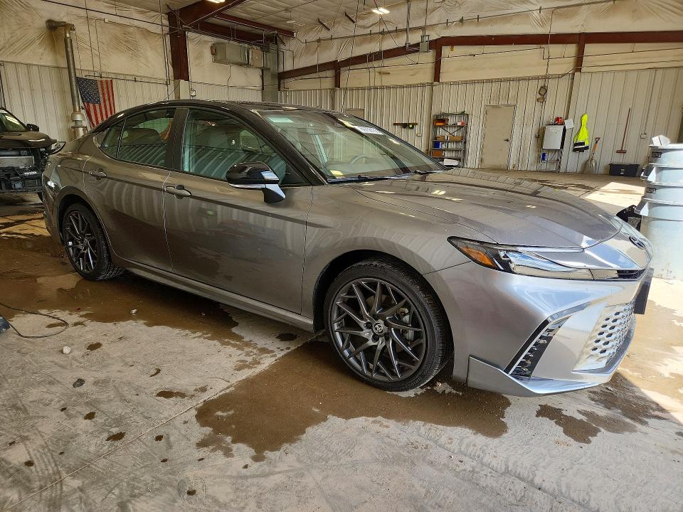 Photo 4 from auction – 2026 TOYOTA CAMRY with VIN 4T1DBADK7TU542749