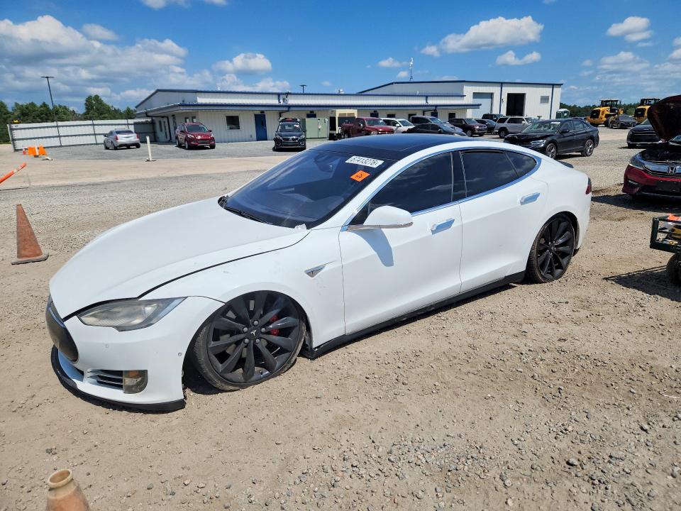 2015 TESLA MODEL S - Търг №67413276
