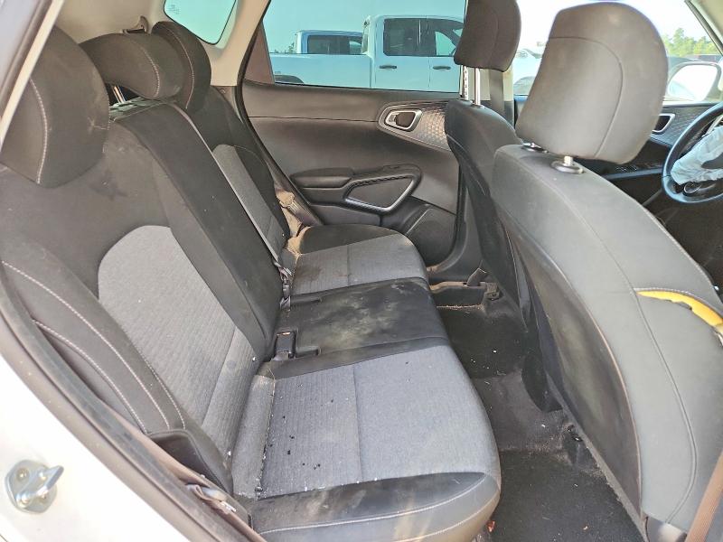 Photo 11 from auction – 2020 KIA SOUL with VIN KNDJ63AU7L7703127