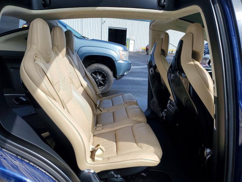Photo 10 from auction – 2016 TESLA MODEL X with VIN 5YJXCAE29GF007143