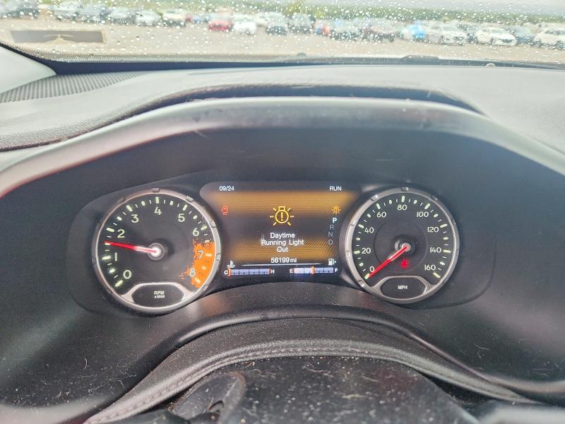 Photo 9 from auction – 2016 JEEP RENEGADE with VIN ZACCJBDT9GPC68902