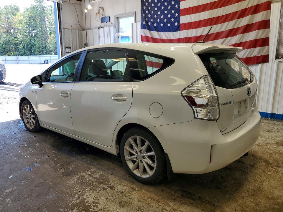 Photo 2 from auction – 2013 TOYOTA PRIUS V with VIN JTDZN3EU4D3288552