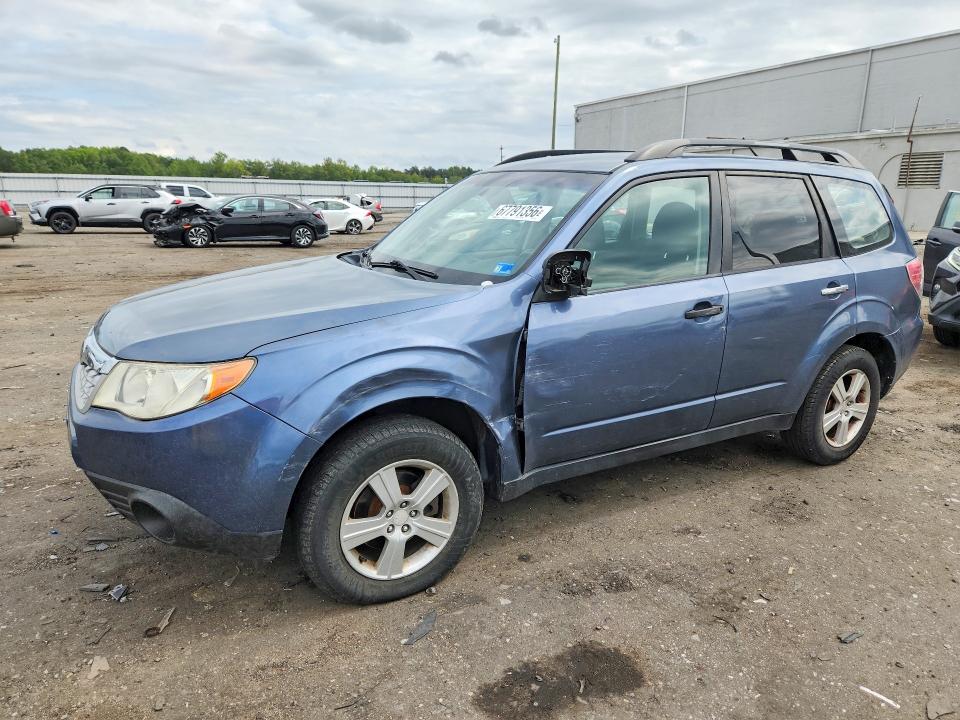 SUBARU FORESTER 2011 с VIN JF2SHABC6BH737773 - Снимка от търг