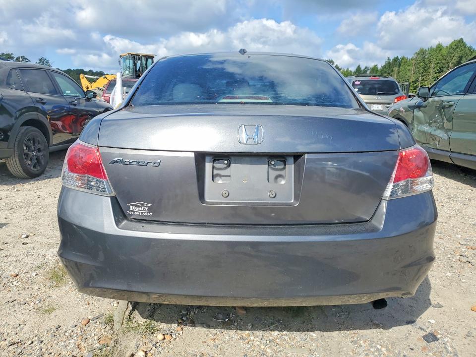 Снимка 6 от търг – 2008 HONDA ACCORD с VIN 1HGCP26808A008656
