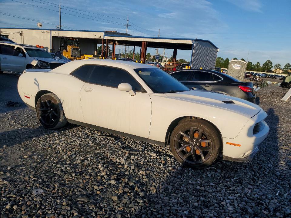 Photo 4 from auction – 2019 DODGE CHALLENGER with VIN 2C3CDZAG4KH503311