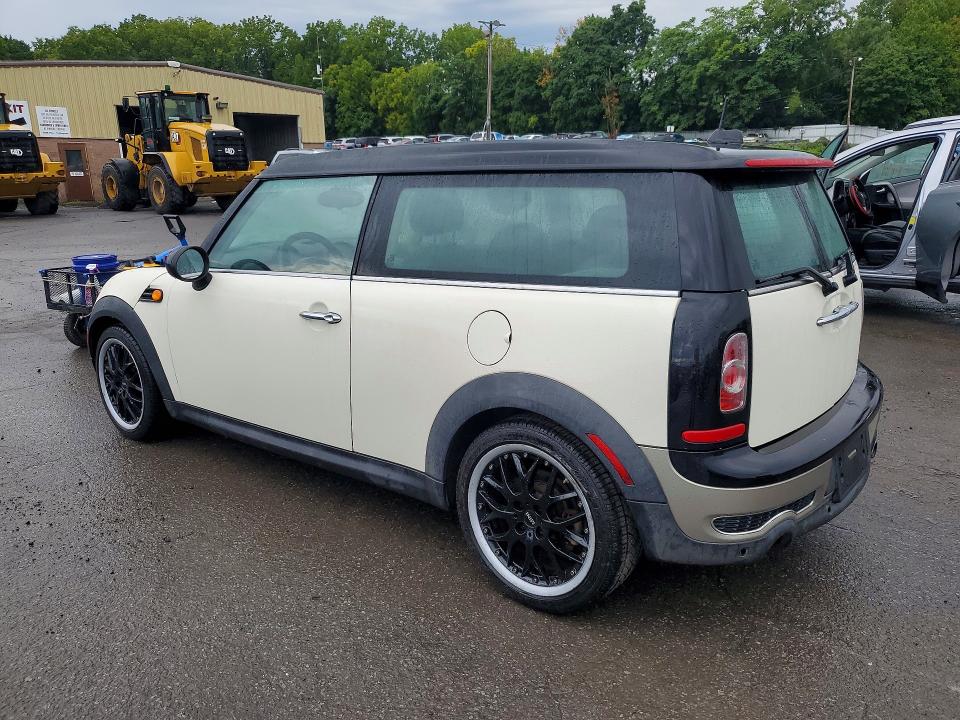 Photo 2 from auction – 2011 MINI COOPER with VIN WMWZF3C52BTX82234