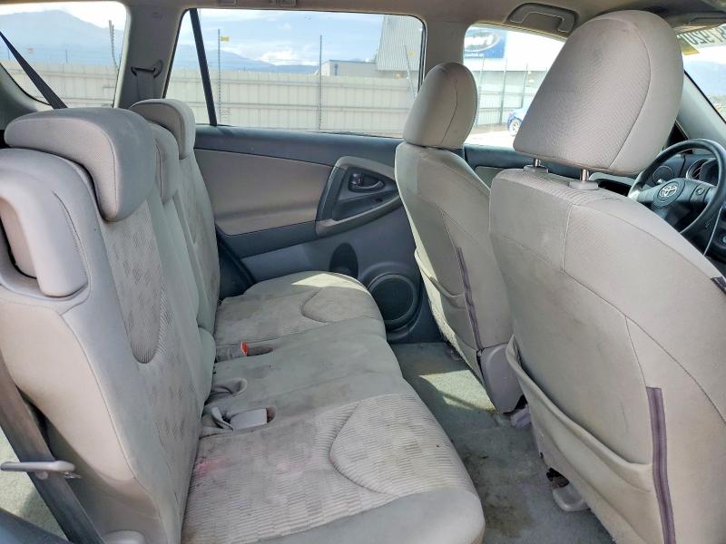Снимка 11 от търг – 2011 TOYOTA RAV4 с VIN 2T3BF4DV6BW103359