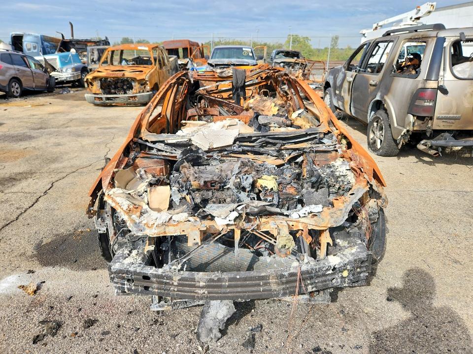 Photo 5 from auction – 2023 TOYOTA PRIUS with VIN JTDACAAU7P3012531