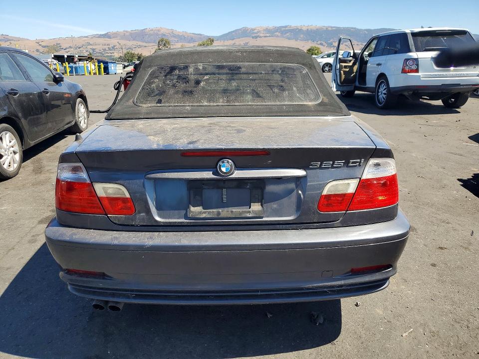 Photo 6 from auction – 2002 BMW 325 with VIN WBABS33432PG83583