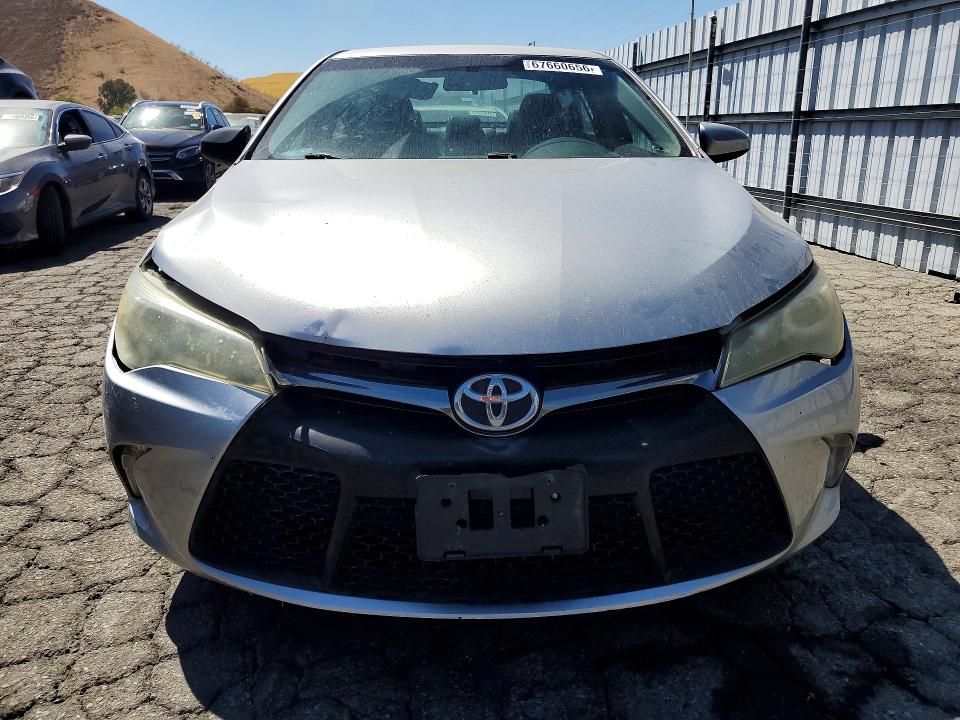 Photo 5 from auction – 2017 TOYOTA CAMRY with VIN 4T1BF1FK9HU340057