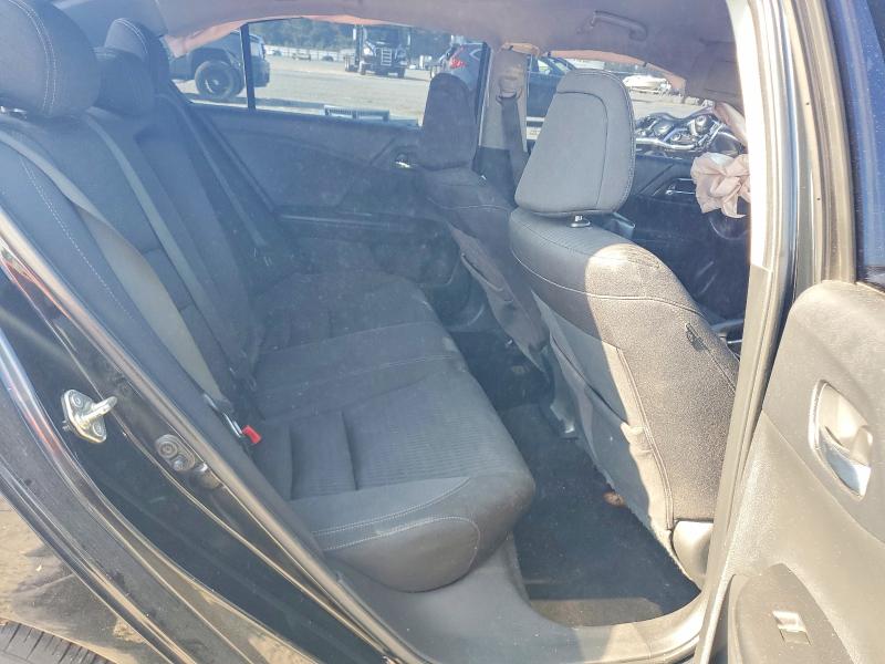 Photo 10 from auction – 2015 HONDA ACCORD with VIN 1HGCR2F52FA054230