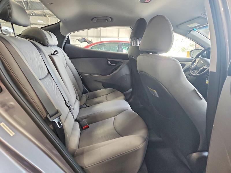 Photo 10 from auction – 2013 HYUNDAI ELANTRA with VIN KMHDH4AE5DU559503